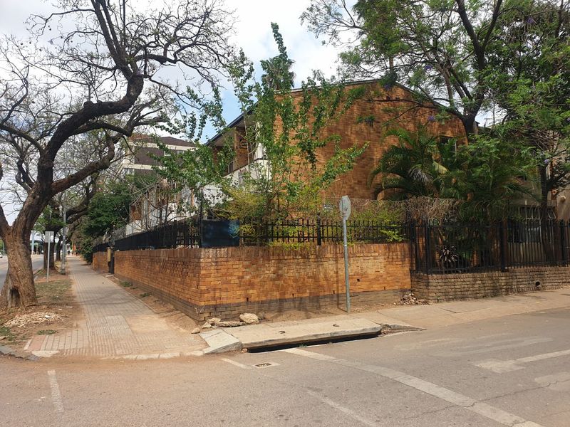 BARGAIN INVESTMENT !! - Photo 4