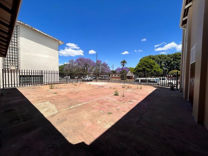 commercial property for sale in the heart of Vryheid - Photo 10