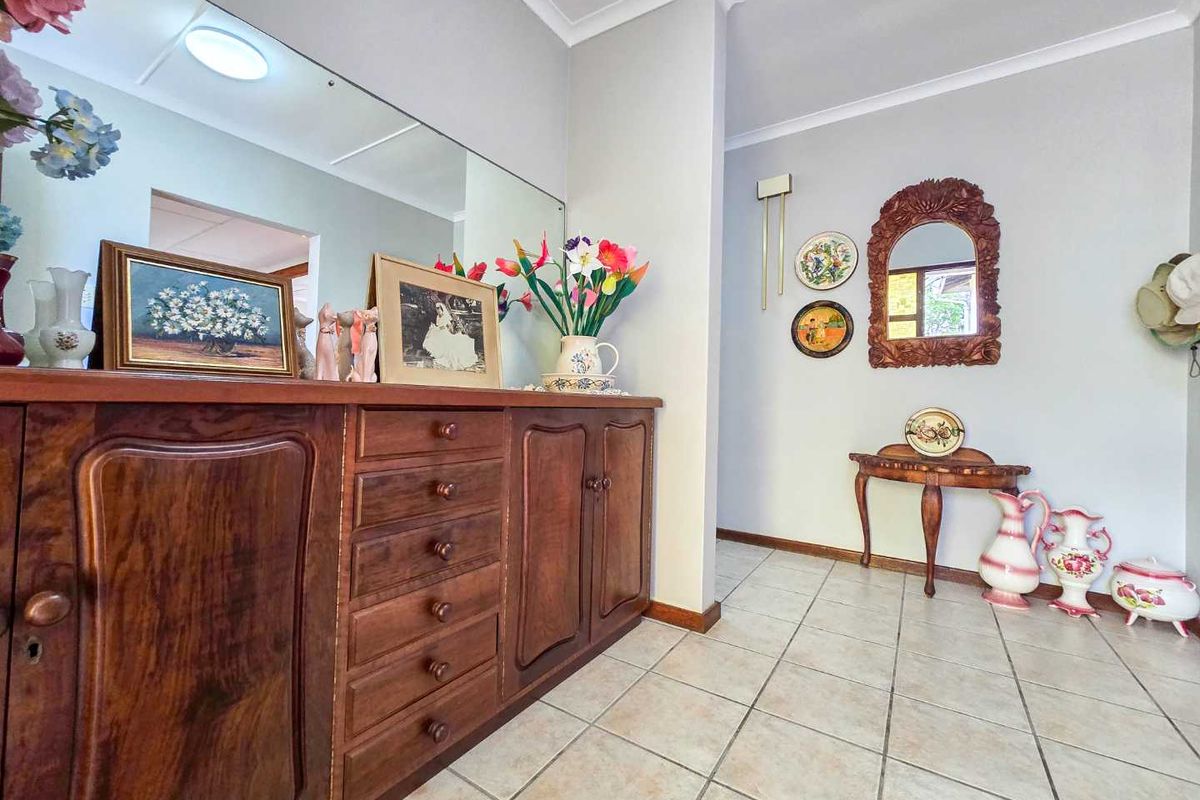 Prime property for sale in Stilbaai-wes. - Photo 4