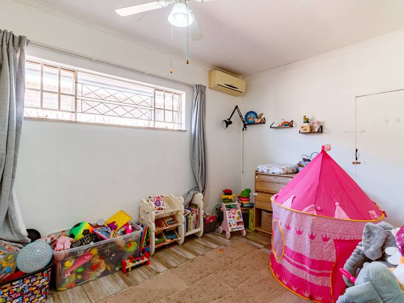 Charming Country Home in Kirkwood — Perfect Family Retreat - Photo 9