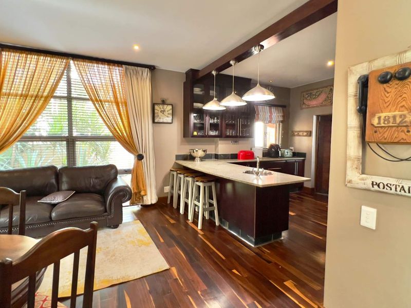 Full title Town house in Midstream Estate - Photo 10