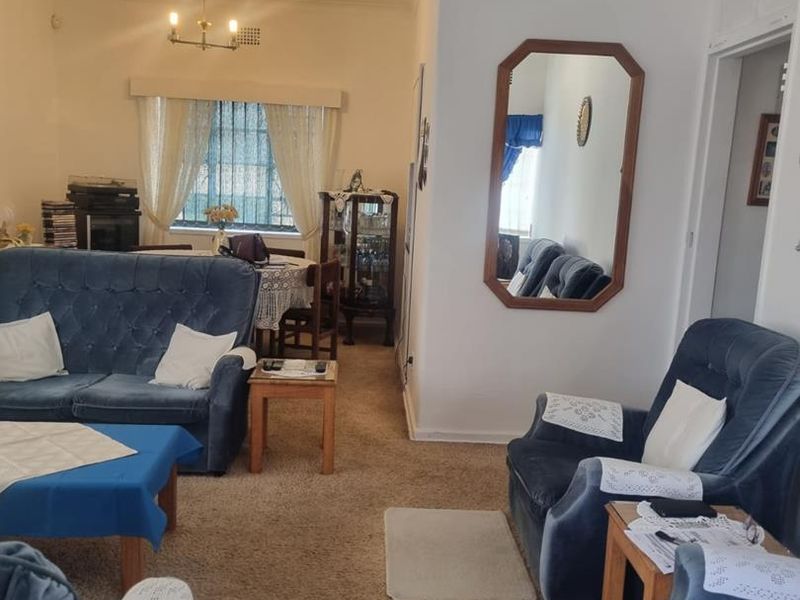 Stunning 3-Bedroom House for Sale! Don't miss this incredible opportunity to own a beautiful 3-bedroom house! - Photo 4