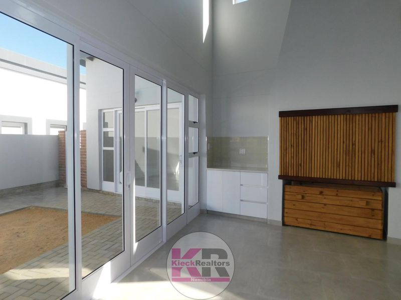 Sleek modern - Photo 10