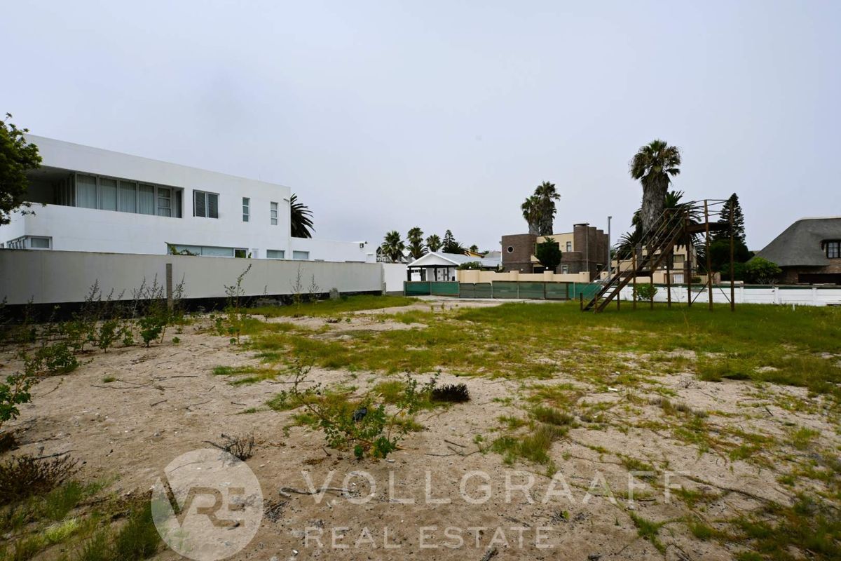 Well-Located Vacant Erf for Sale - Vineta - Photo 3