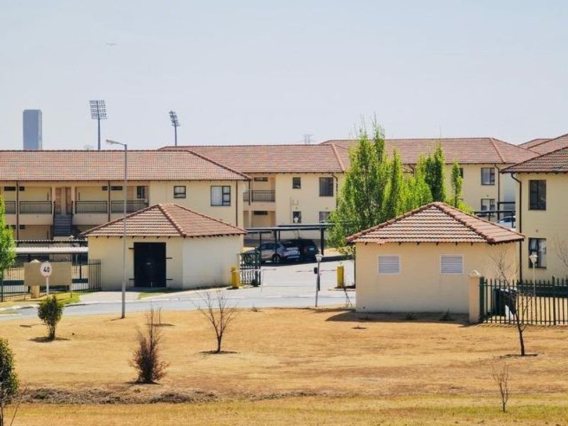 1 Bedroom Apartment In Parkrand! - Photo 3