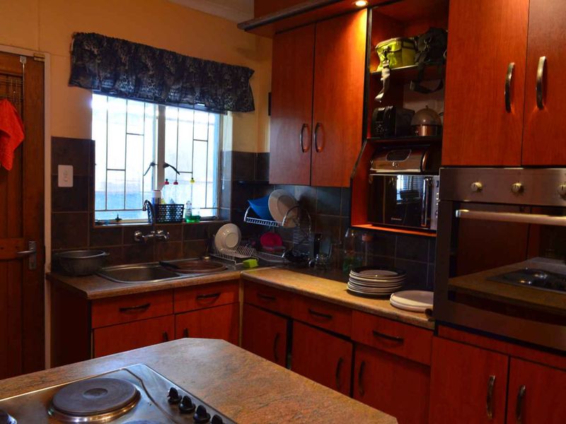 🏡 House For Sale – Khomasdal💰 N$1,890,000 - Photo 2