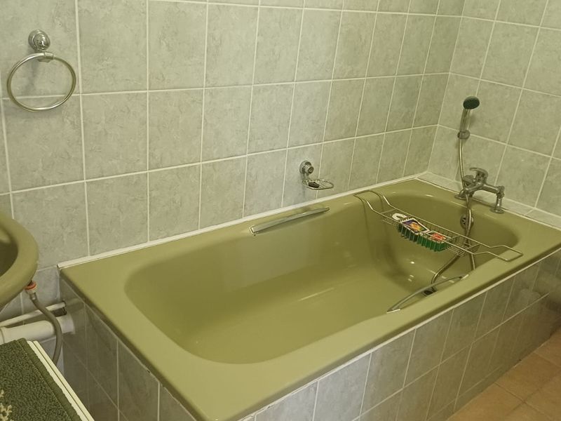 Seaview Apartment | Views from Bedrooms & Living Area | R9 000 - Photo 5