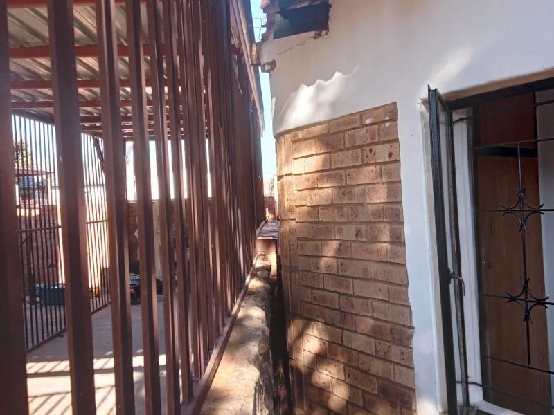 3 bedrooms house for sale in Winterveld - Photo 3