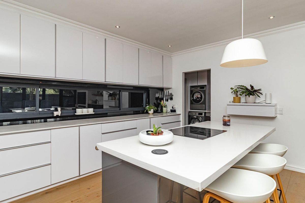 Executive Living for the Discerning Professionals - Photo 3