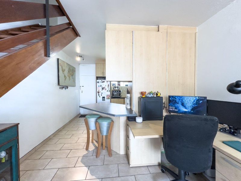 Well maintained 2 Bedroom loft apartment in Loevenstein - Photo 2