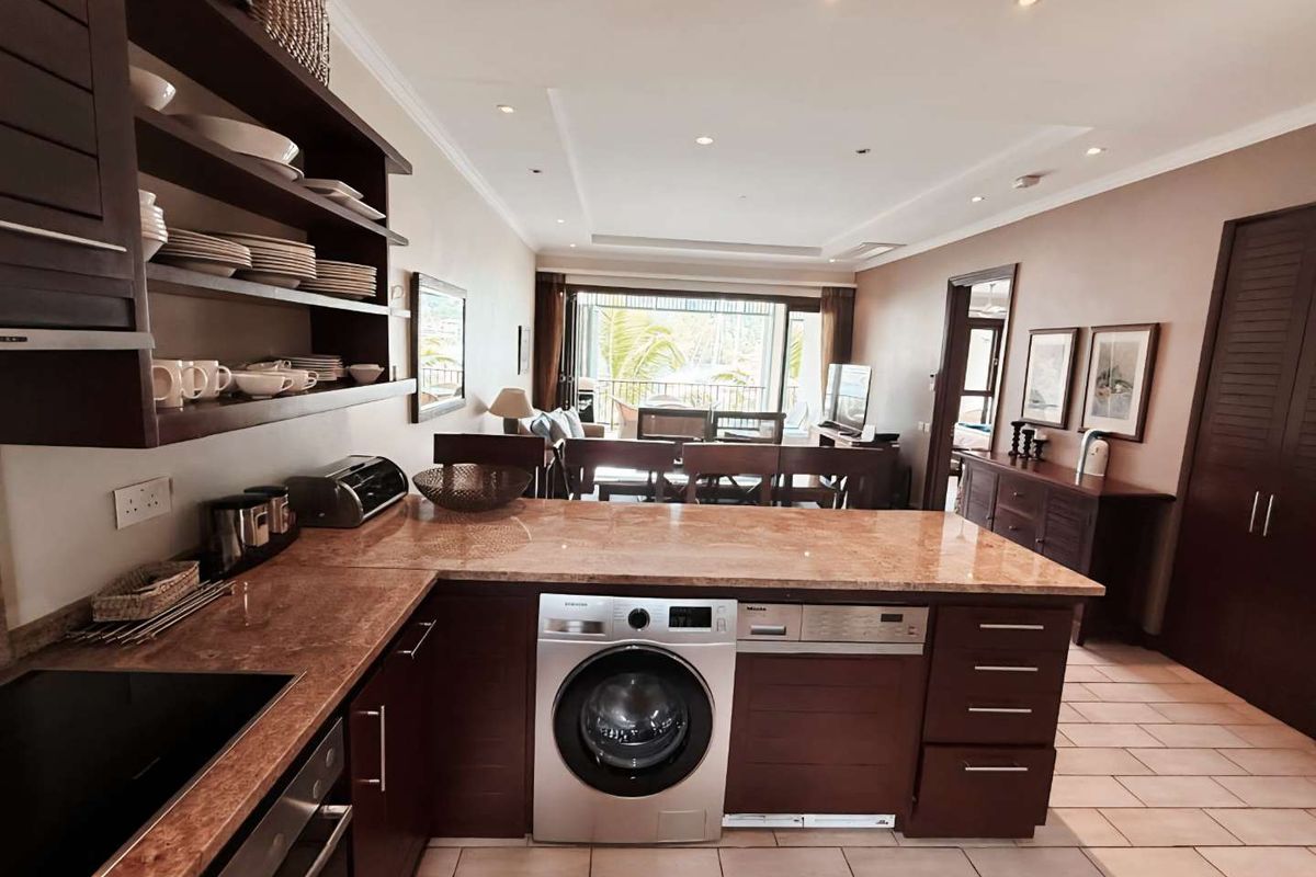 STELLAR INVESTMENT OPPORTUNITY - Photo 5