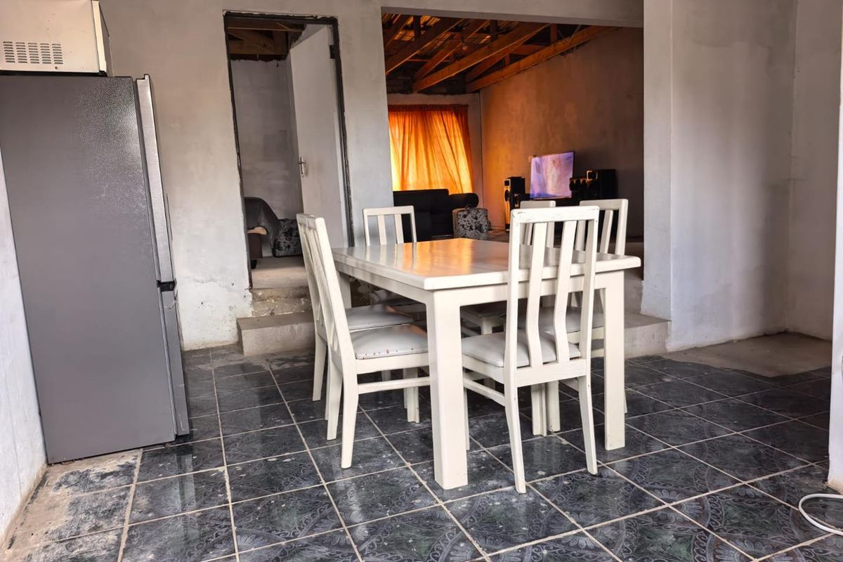 Three bedroom for sale - Photo 4