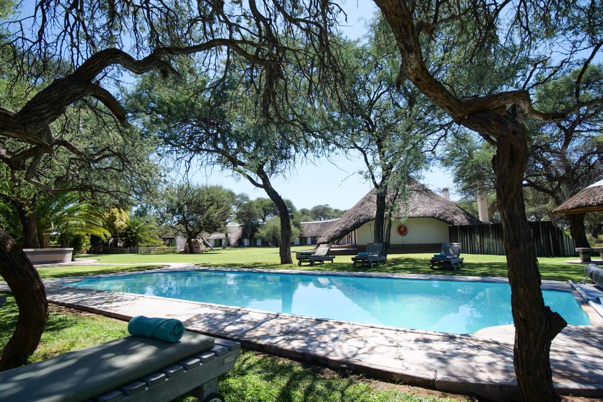Prime Safari-Route Lodge Boasting an Outstanding Location For Sale in Okahandja Namibia - Photo 3