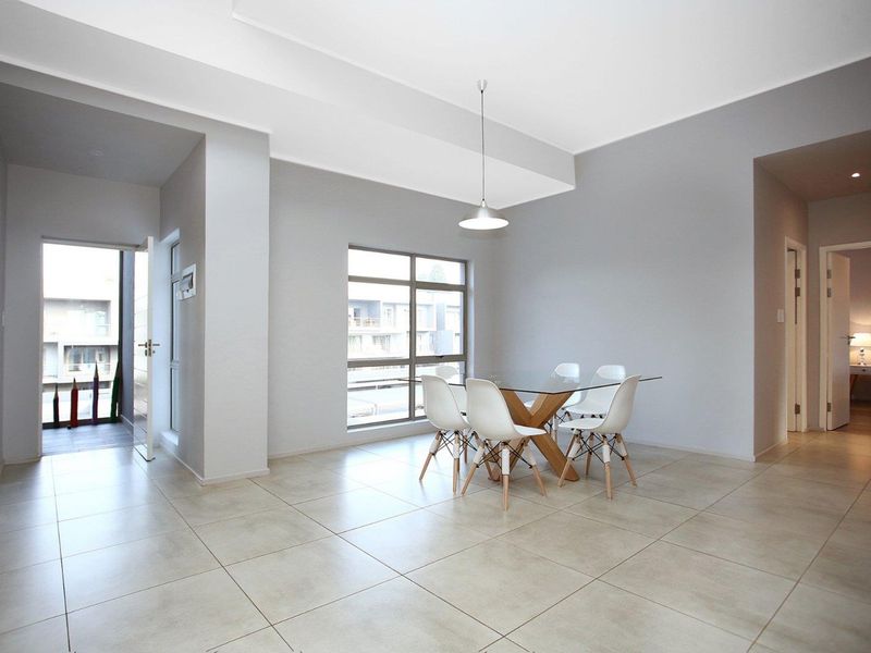 3 BED 2.5 BATH FULLY FURNISHED TOWNHOUSE OAKLANDS - Photo 3