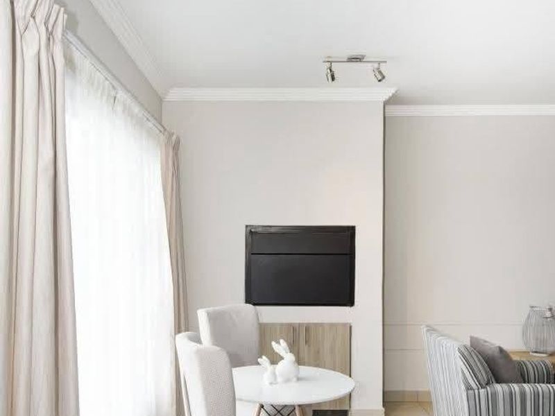 Investment opportunity - Rental earning up to N$ 11 500 per month. - Photo 5