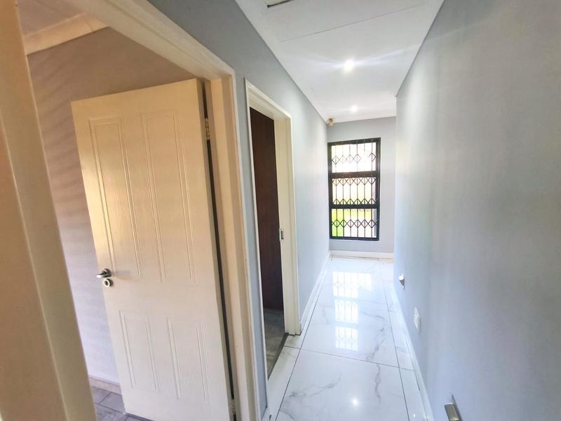 3 Bedroom, 2 Bathroom Cluster for Rent in Newmarket Park - Photo 8