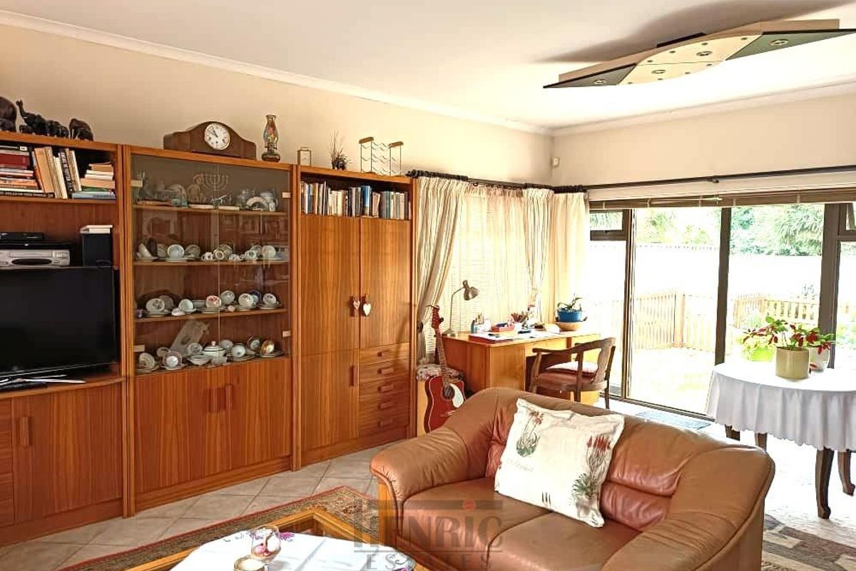 Where Style Meets Comfort - Kramersdorf - Photo 5