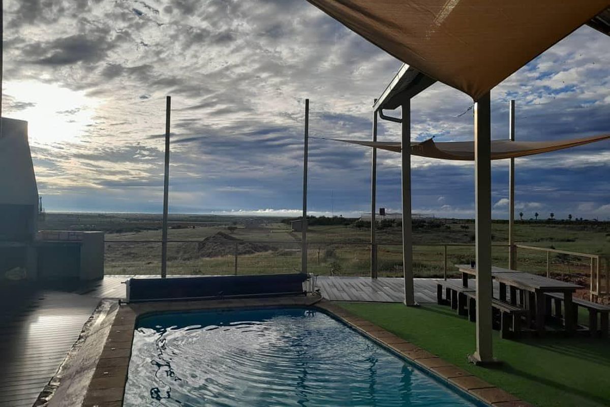Stampriet - 33ha Agricultural Smallholding with Lodge & Chalets - Photo 4