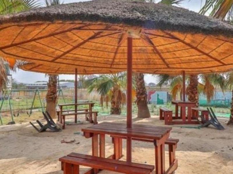 Escape to Paradise commercial resort for sale. - Photo 1