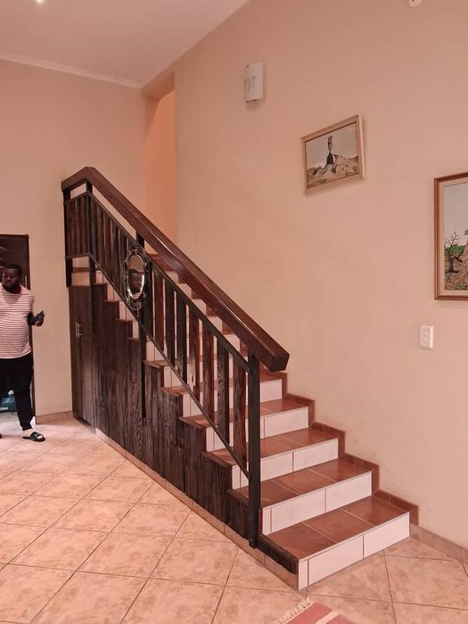 Property #2441074, House For Sale in Henties Bay Central