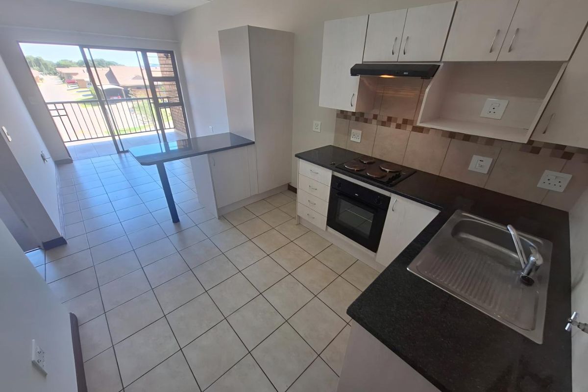 Charming 1-Bedroom Apartment in Country Life Retirement Village, Brentwood Park - Photo 2