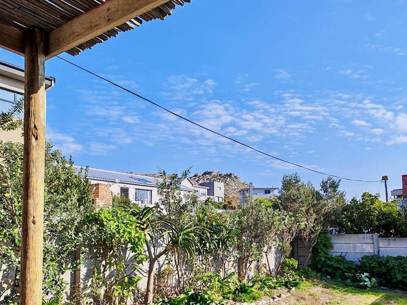 Unfurnished Garden Cottage in Pringle Bay - Photo 6