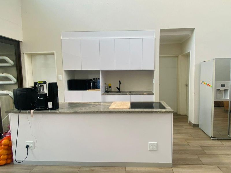 3 Bedroom Townhouse in Omeya Golf Estate - Photo 2