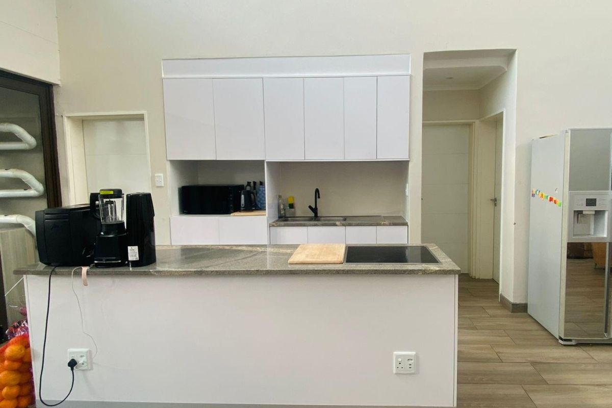 3 Bedroom Townhouse in Omeya Golf Estate - Photo 2