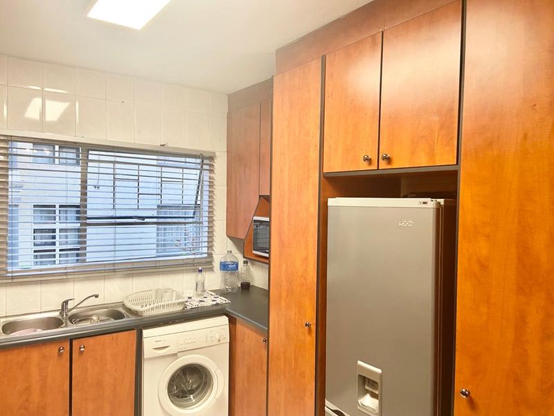 2 Bedroom and 2 Bathroom Townhouse for Sale! - Photo 8