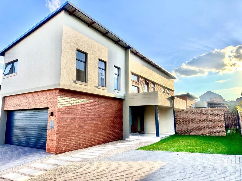 4bedrooms 3.5 bedrooms cluster to let - Photo 2