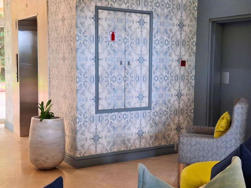 Furnished 2 Bedroom Sea-View Apartment to Rent in Umhlanga Rocks - Photo 3