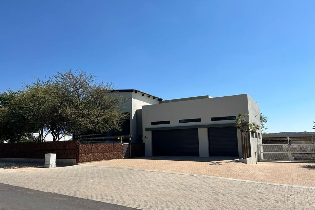 Luxurious Home For Sale - Outjo - Photo 2