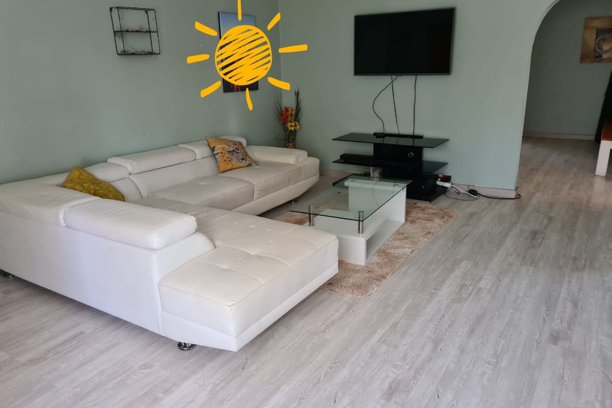 4-Bed Family Home with Solar & Cottage - Photo 3