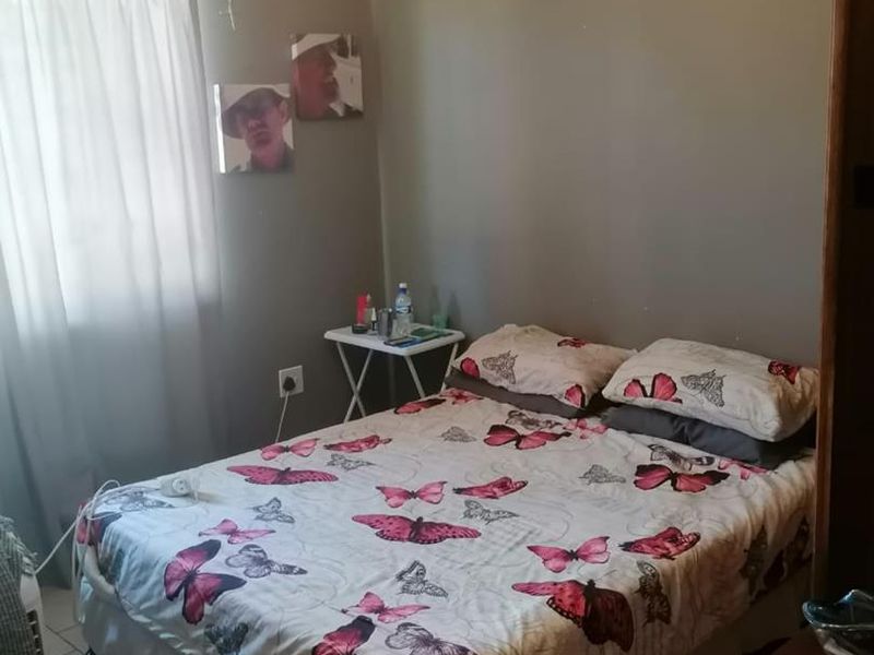 Free Standing House To Let In Suiderhof - Photo 7