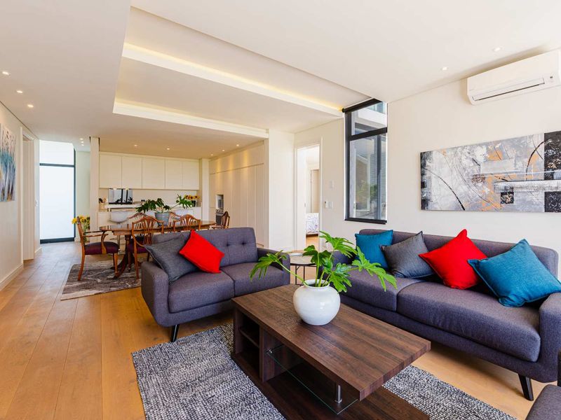 Luxury two-bedroom Polo Village apartment available to rent on Val de Vie Estate - Photo 6