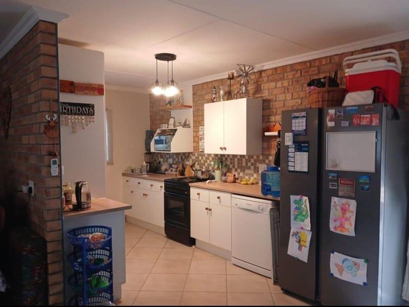 Immaculate Design Meets Modern Comfort in Your New Home - Photo 4