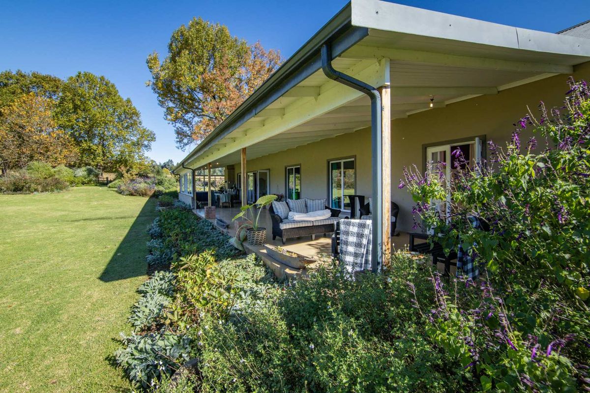 Smallholding with Two Homes in Curry’s Post, Howick. - Photo 3