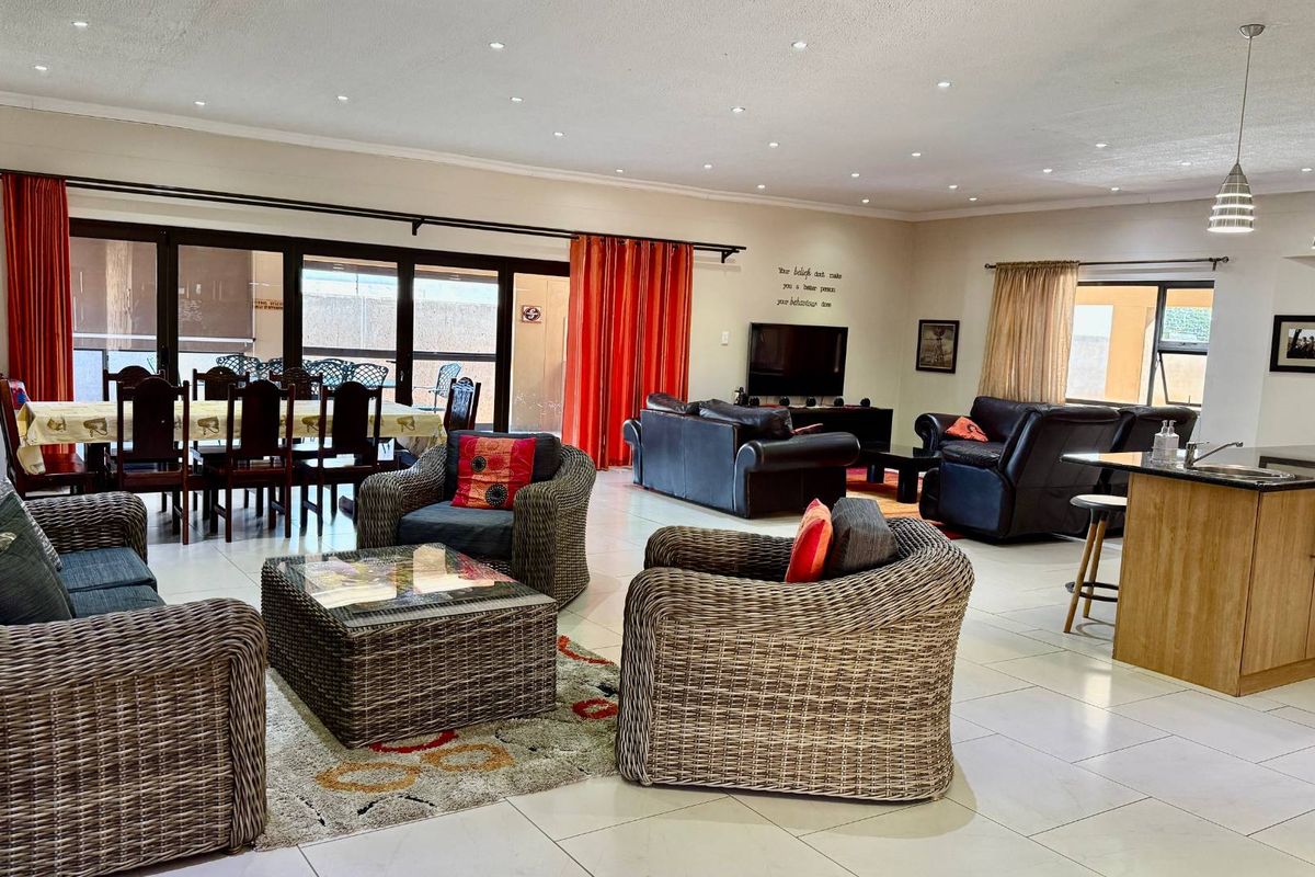 AUASBLICK - NS5 700 000 - FOR THE ENTERTAINER - Photo 2