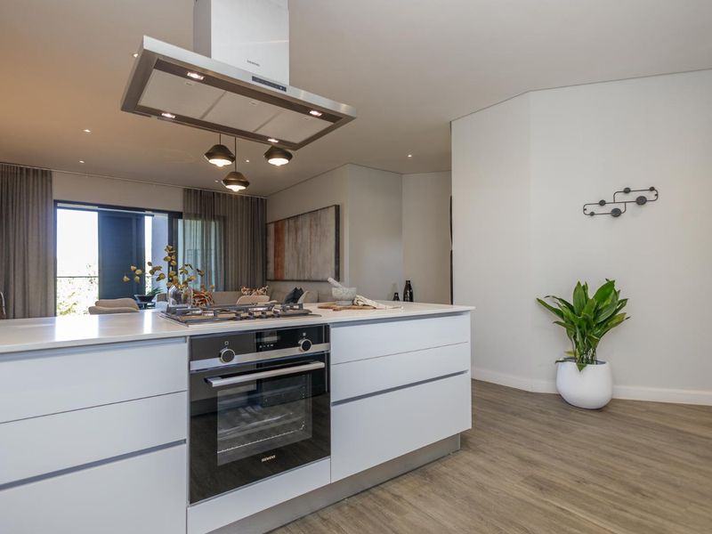 Luxurious 3 Bed Simplex Apartment in Steyn City at 104 on Creek - Photo 10