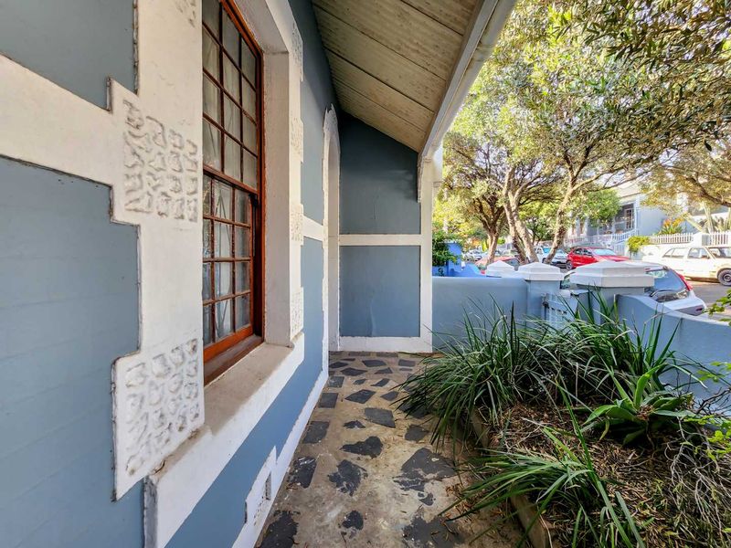 CHARMING OLD-WORLD SEMI-DETACHED COTTAGE WITH ENDLESS POTENTIAL - Photo 4