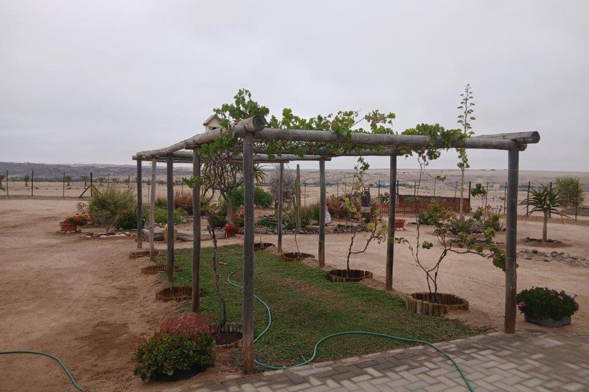 Unique home with breathtaking views - Photo 5