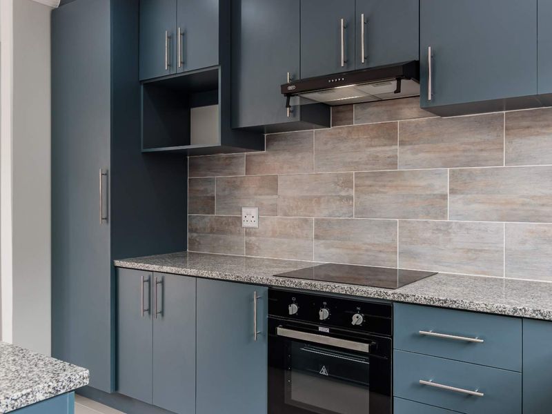 Fairview Modern Facebrick Newly Built Property - Photo 10