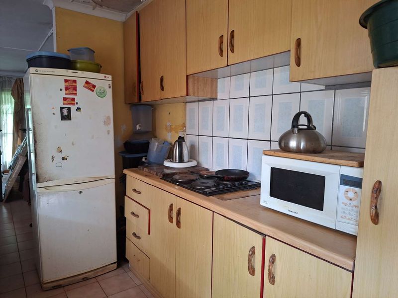 3 Bedroom house in Nagina Gardens Complex - Photo 4