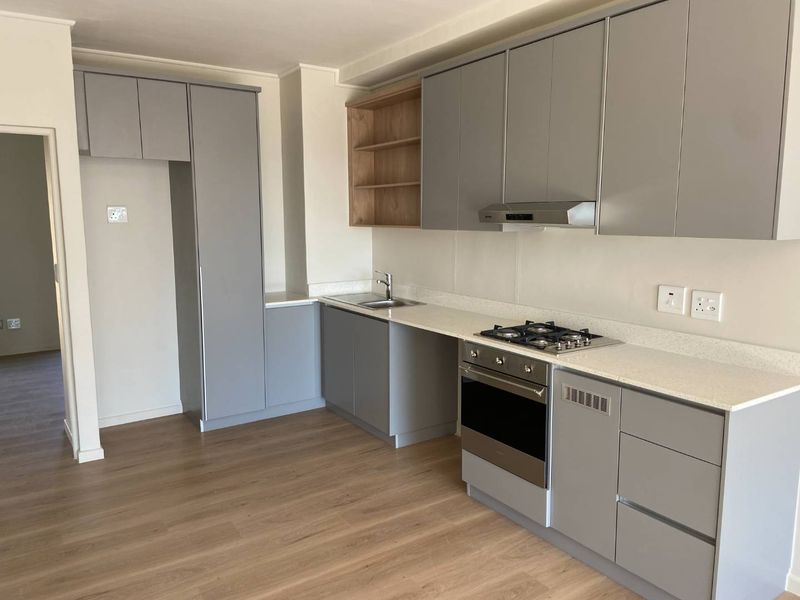 Secure 2 Bedroom Apartment – Simons Town - Photo 5