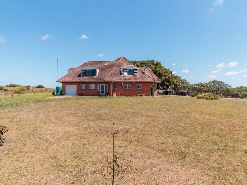 WHERE TOWN MEETS TRANQUILITY - BEAUTIFUL VIEWS - Photo 5