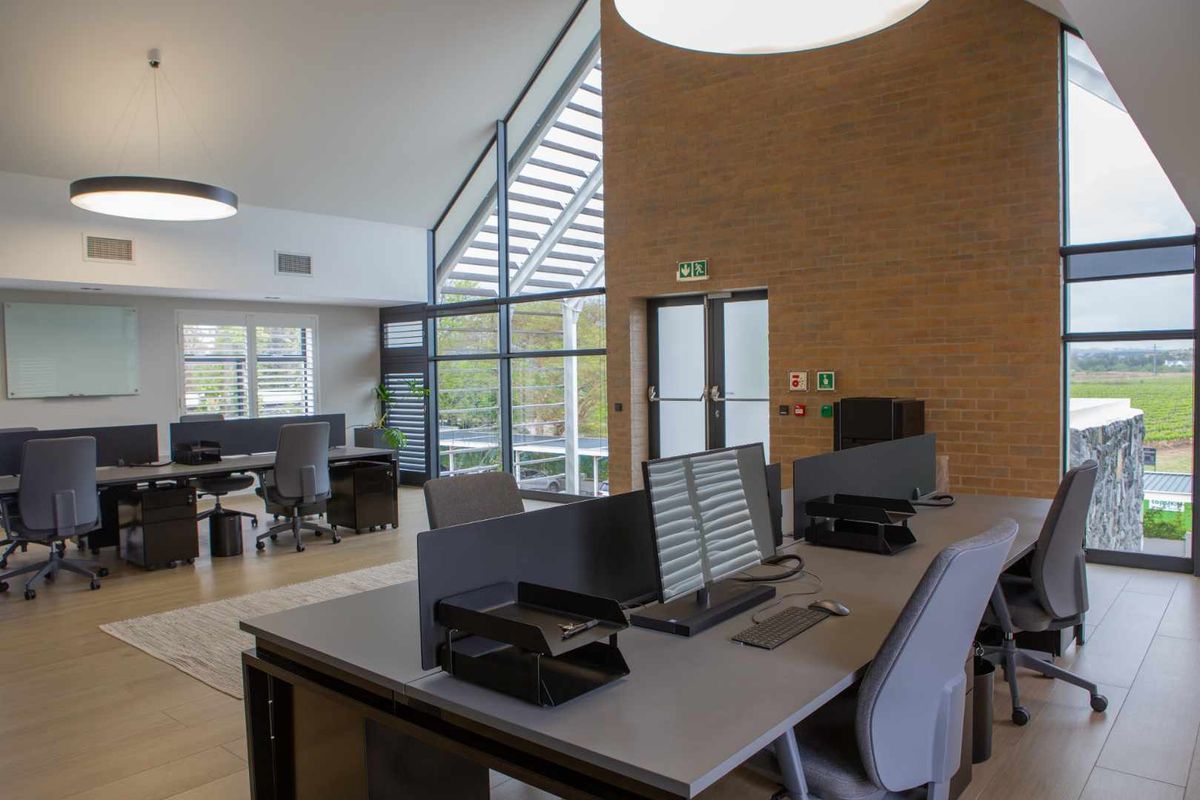 An Exclusive Office to Rent at the Polo Village Offices on Val de Vie Estate - Photo 5