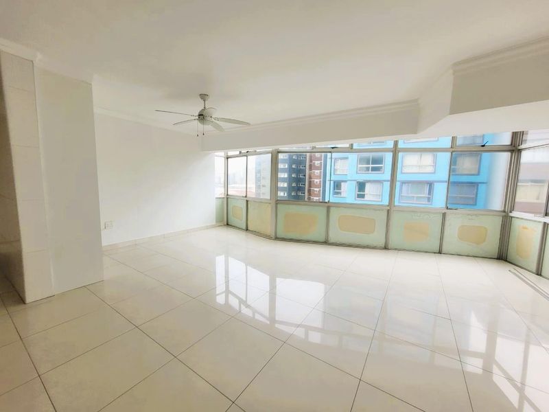 South Beach Apartment  - Lock up and go!! - Photo 8