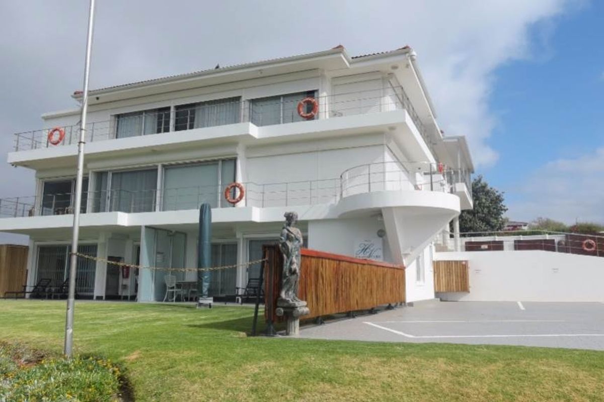 BUSINESS PROPERTY: TOP RATED GUESTHOUSE IN YZERFONTEIN - Photo 3