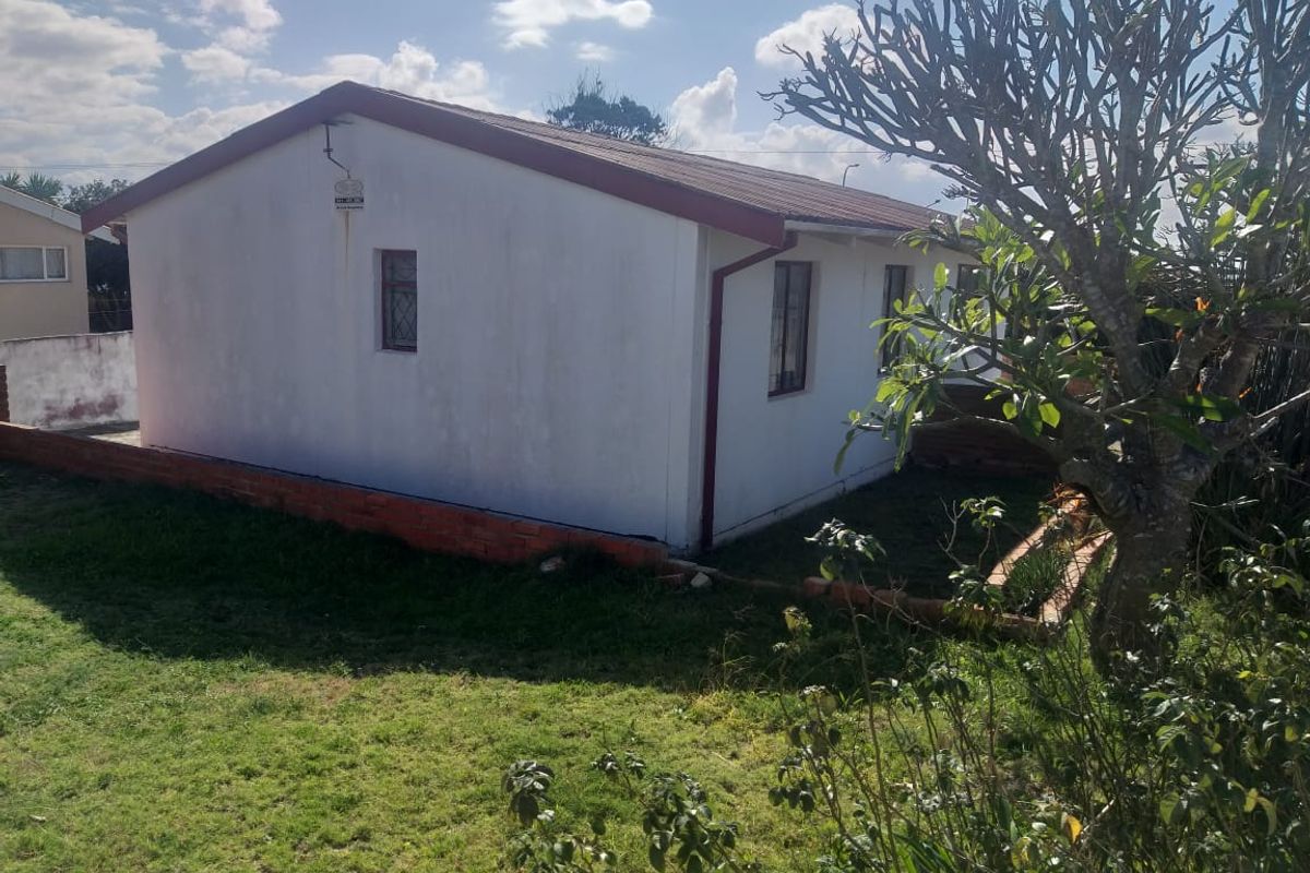 Explore this Flexible 2-Bedroom Home in Prime Spot! - Photo 2