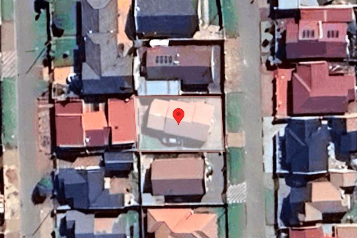 3 Bedrooms For sale - Photo 2